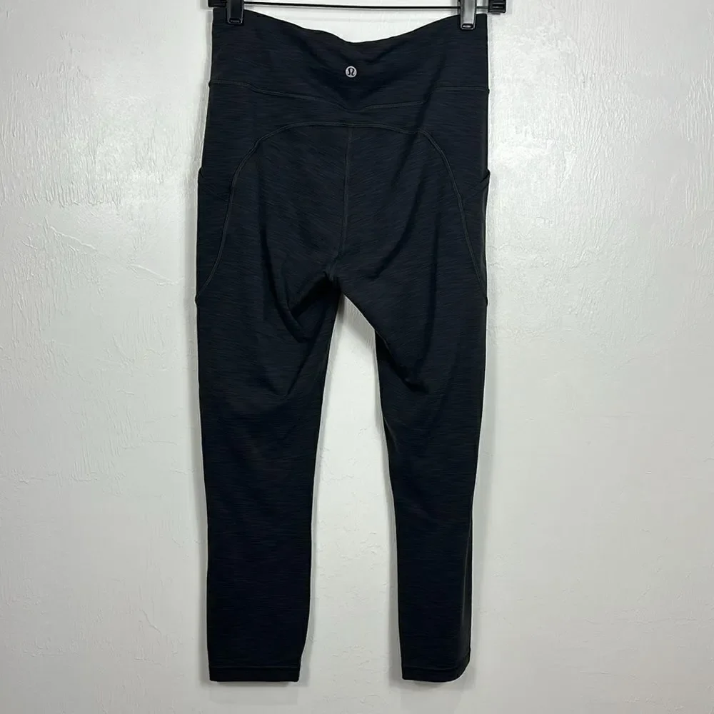 Lululemon Athletica Mid Rise Heathered Black Cropped Leggings Size 8